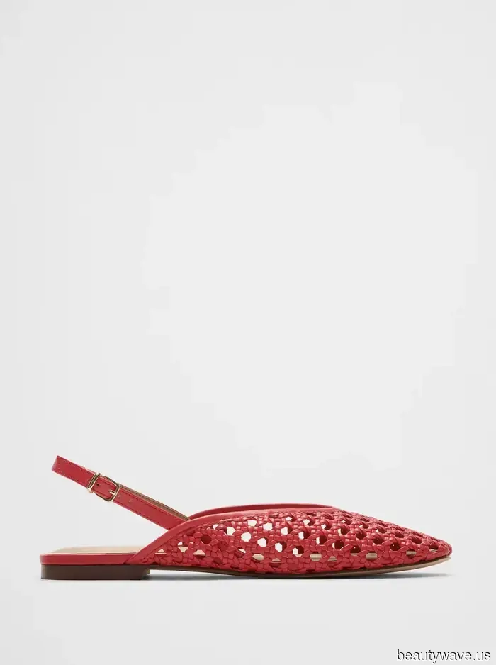 Adiós Chanclas: Estas 5 Tendencias de Sandalias de Verano Dominarán Esta Temporada
