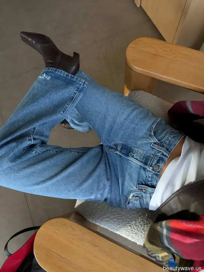 Я живу в джинсах&mdash;это 6 пар, которые делают каждый весенний наряд дорогим.