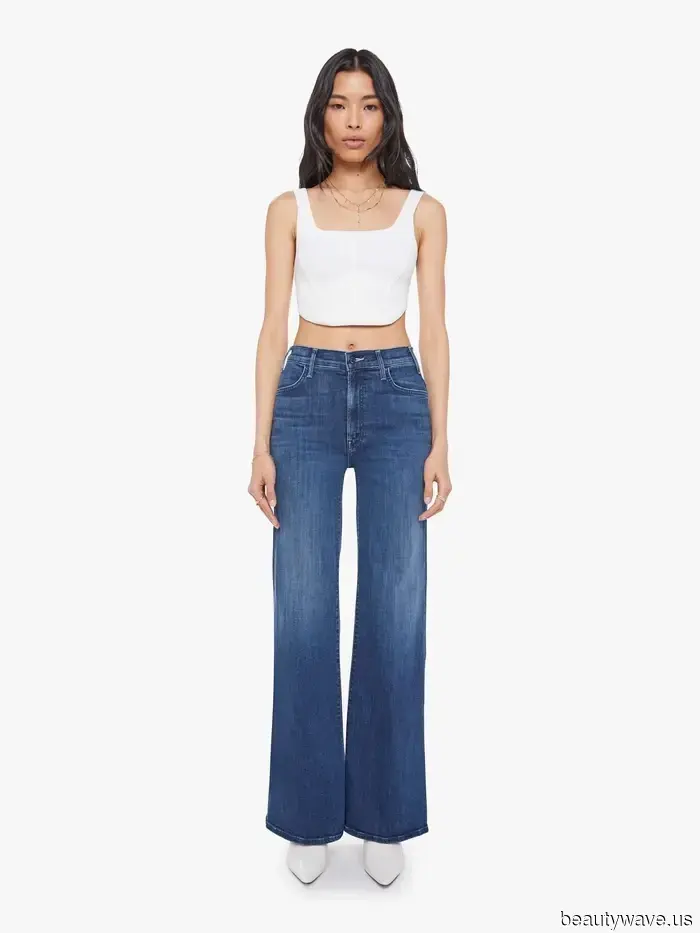 You can pair jeans with almost anything, yet it's this "mundane" piece that gives them an elegant touch.