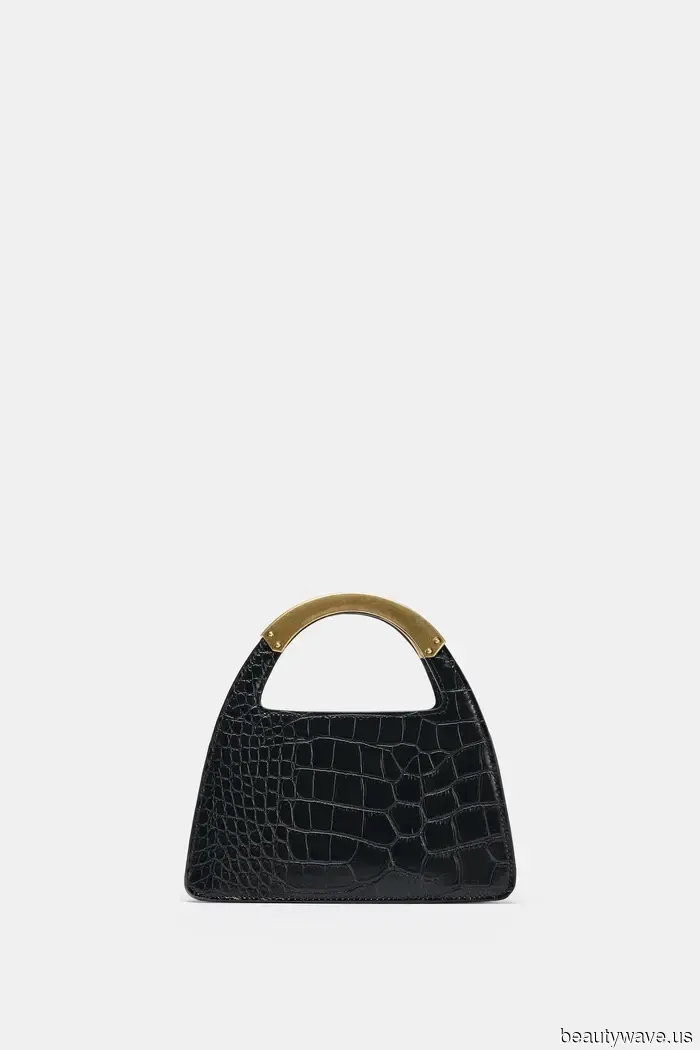 These are the sophisticated, refined alternative to leggings that embody peak fashion.