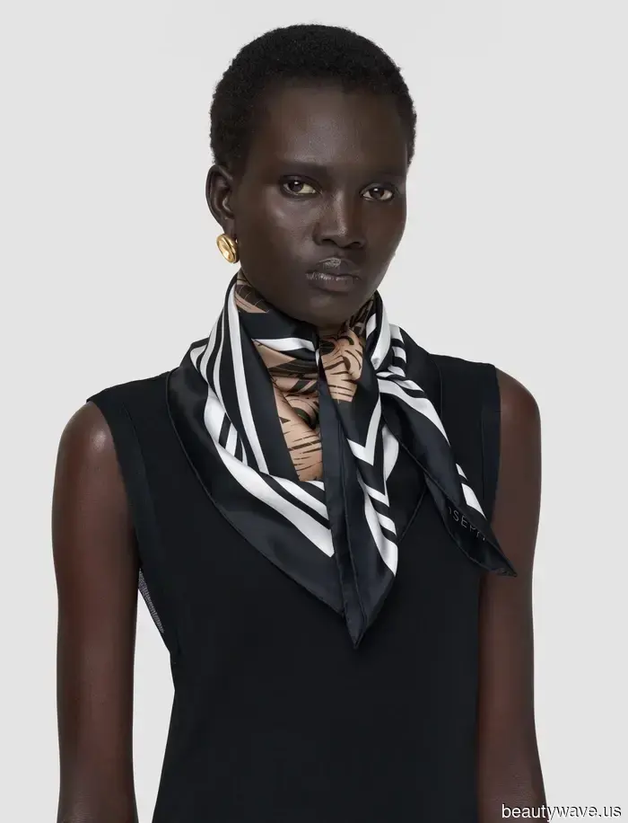 I've Conducted the Research—Here Are the Five Accessory Trends French Women Are Sporting in Spring 2026