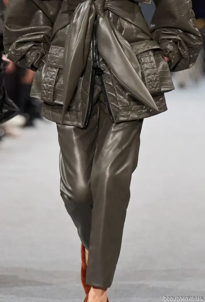 7 Chic Autumn Trouser Trends That Are Stylish, Trendy, and a Great Alternative to Jeans