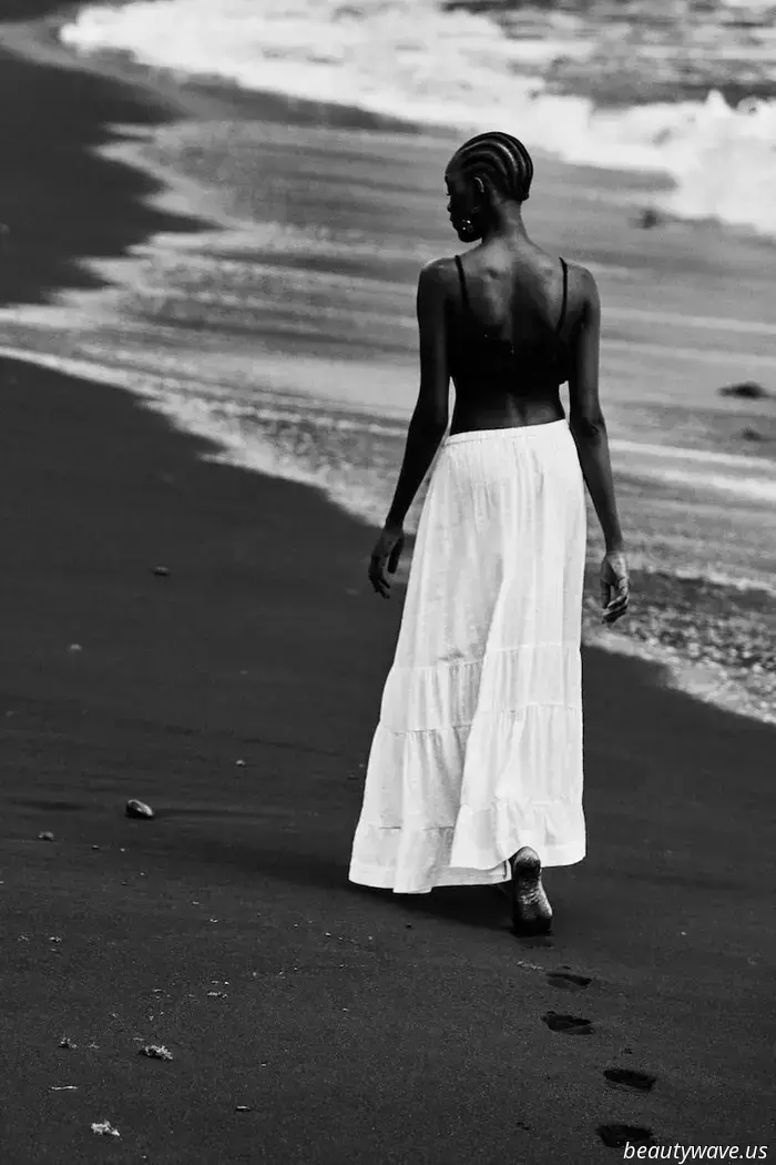 I'm a Gen Z fashion editor—here's the skirt trend that my friends and I in London are currently loving.