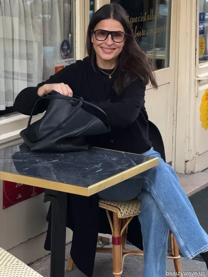 5 Spring Trends This Stylish Parisian Mom Adopts from Her Daughters