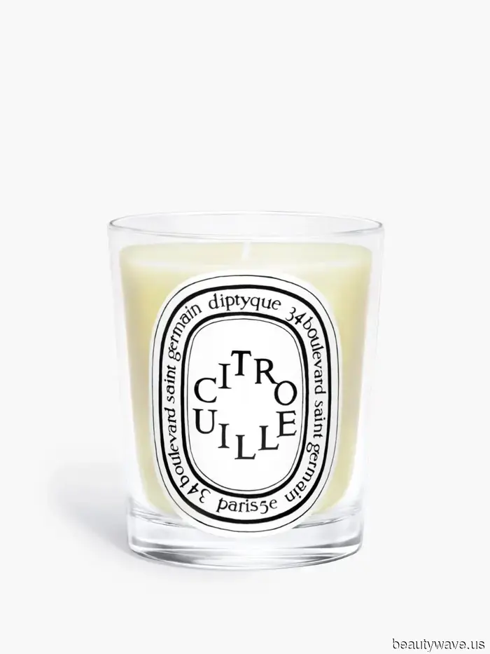 I reside in the Midwest and dread the yearly change of time—these 14 beauty and wellness products help me cope.