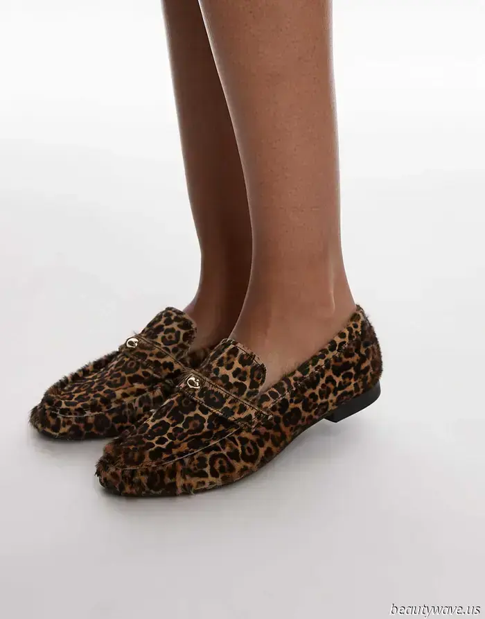 Ab September tauschen Modefans Ballerinas gegen diesen angesagten Herbstschuh.