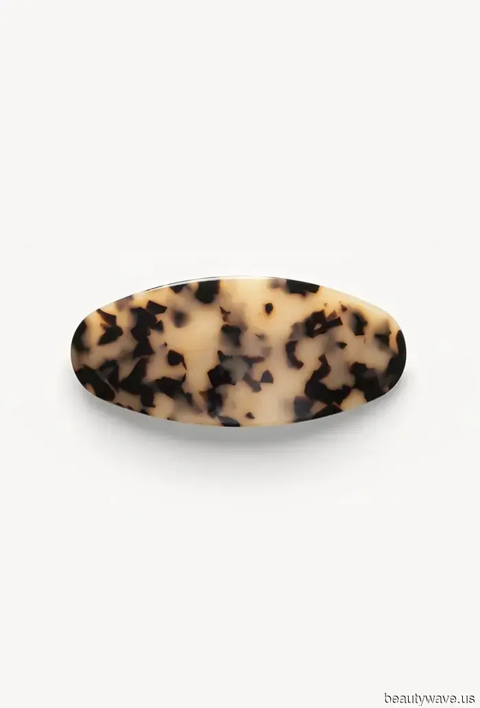 I’m declaring it: Collegiate-Girl Fall is in full swing, and these products perfectly represent the trend.