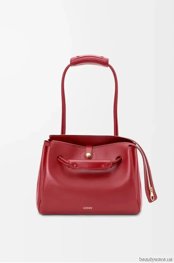 Bags of Envy—7 High-End Bag Trends That Will Adorn the Shoulders of Every Fashionable Individual This Autumn