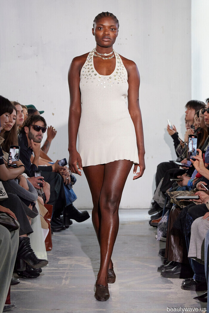 I'm predicting that this quirky micro-trend will be all over the place this fall.