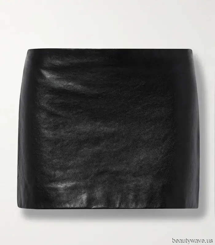 There's a specific shoe style that pairs perfectly with miniskirts, and I have visual evidence to support this.