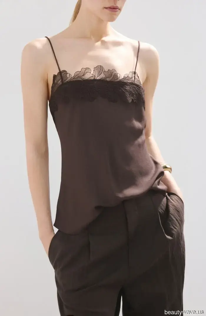 Lace! Sandals! Gorgeousness! These 30 Discoveries from the Nordstrom Sale Shout Out "It Girl."