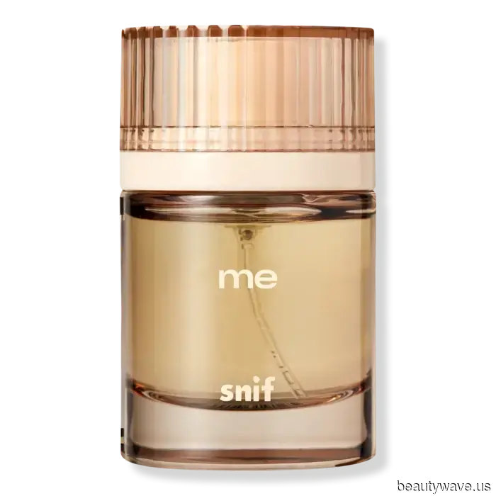 Wool Trench Coats, Tailored Trousers, and These 13 Gothic Fragrances—The Editor's Guide to a Dark Academia Autumn