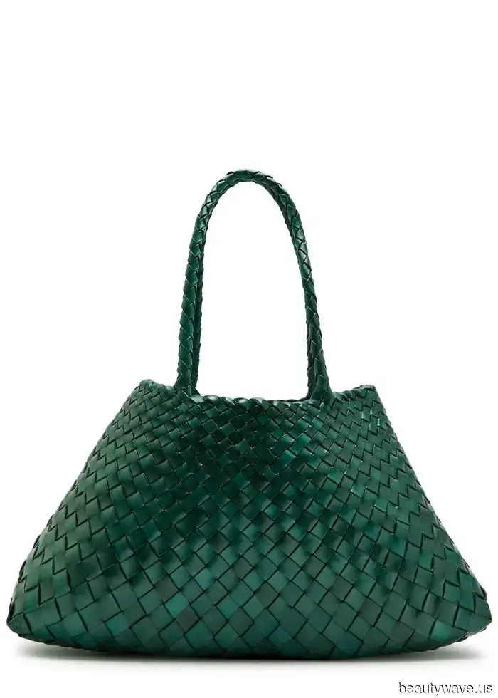 If you’re purchasing a woven bag this summer, opt for this sophisticated, classic design.
