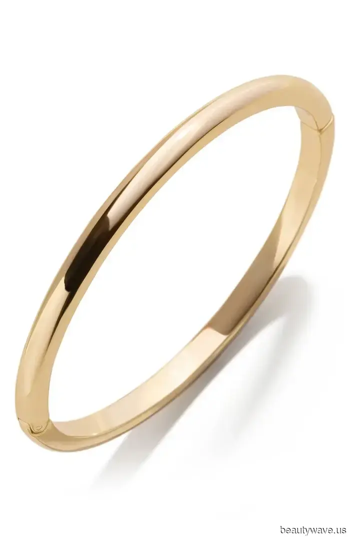 Nordstrom has just opened its Gift Shop—these fashion and beauty items priced under $100 are the most notable.