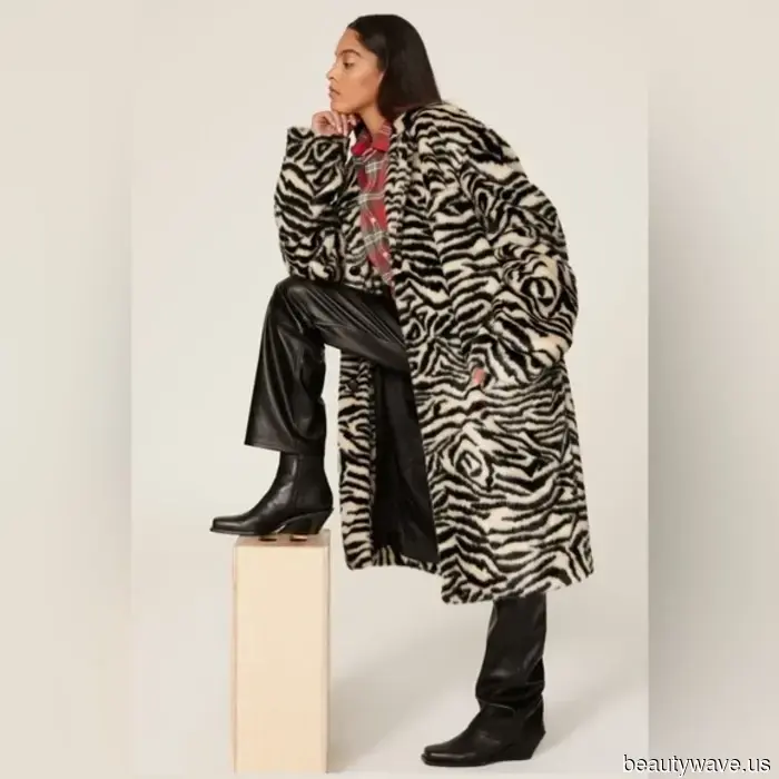 Todos los que tienen buen gusto están calentando sus atuendos de otoño con esta tendencia acogedora.