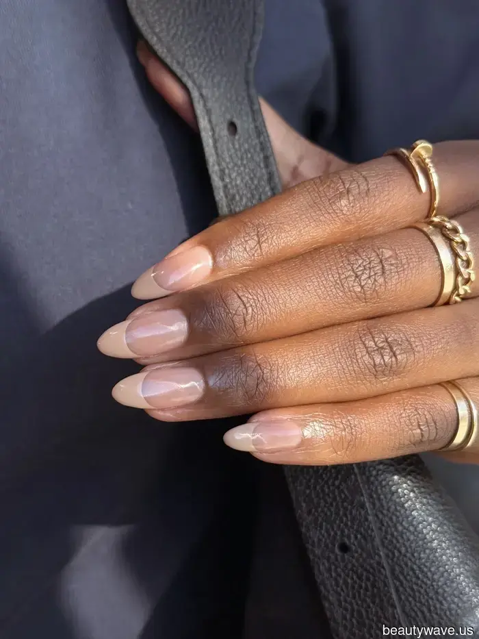 I Inquired with Dua Lipa's Manicurist for Chic Nail Inspiration—It Turns Out, the Wrong-Shoe Theory Is the Key.