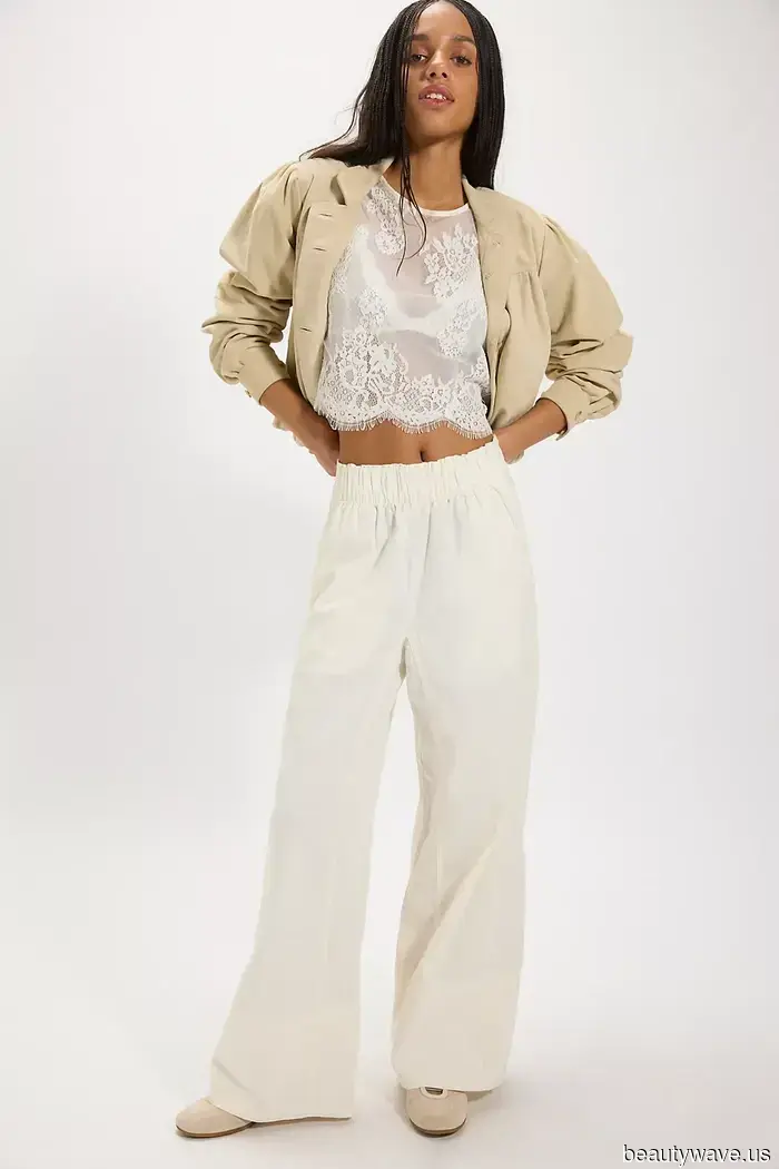 Staying stylish during the summer is easy—check out these 37 Free People pieces that are sure to make a statement.