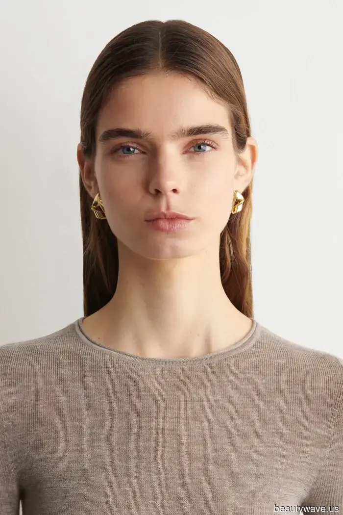 Mein Freund möchte eine elegante Garderobe mit einem strengen Budget&mdash;9 Zara, COS und H&M Käufe, die ich ihr geschickt habe.