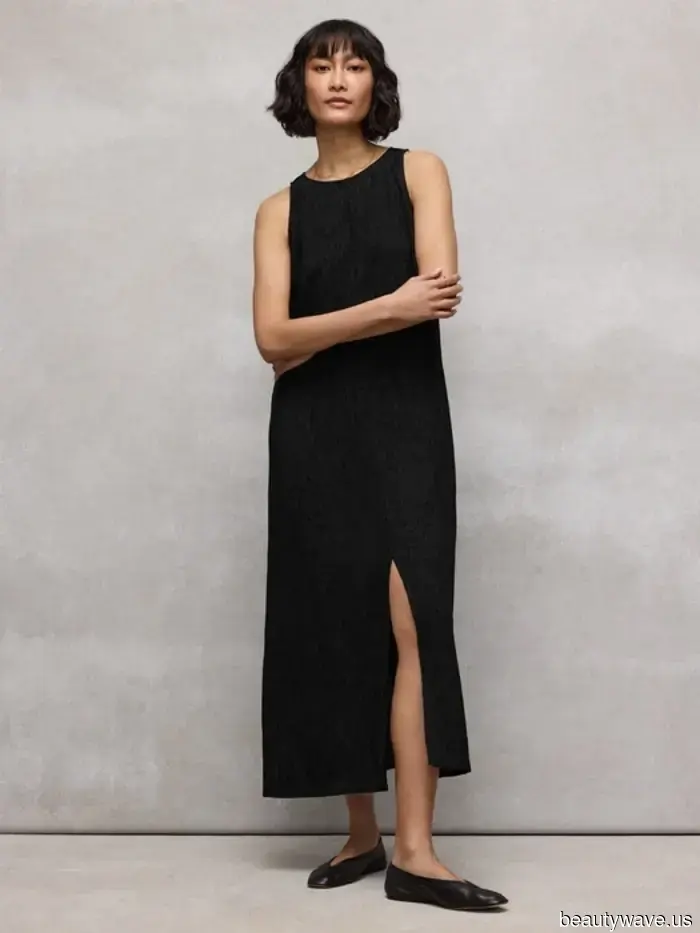 Since the It Girls declared that the '90s are making a comeback, I've been shopping from this stylish throwback brand.