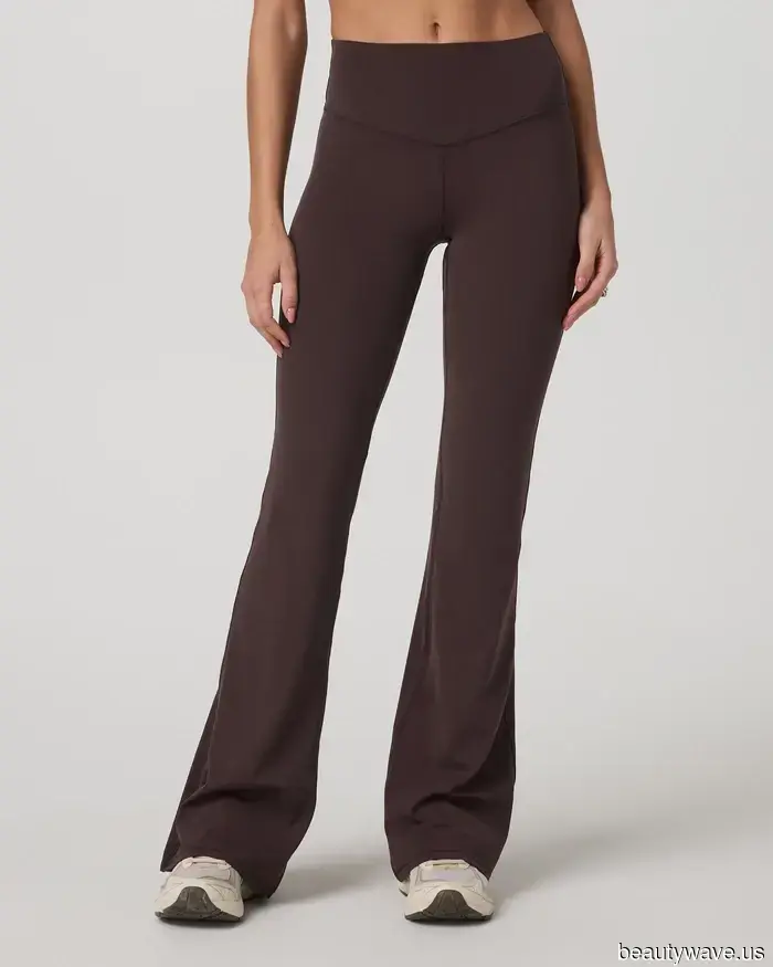 Rather than black, leggings appear most stylish in this sophisticated hue.