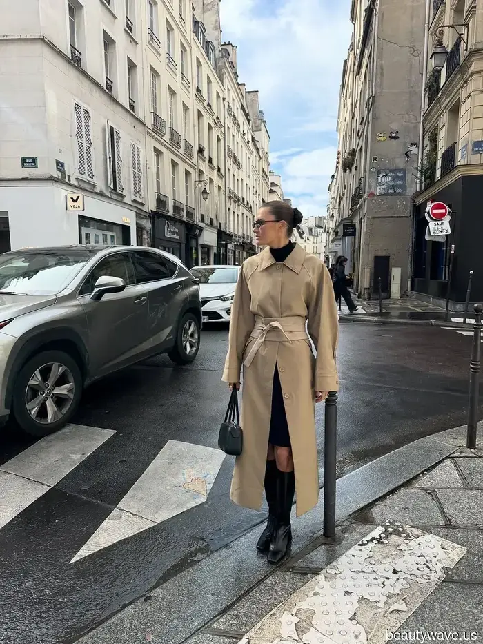 The Stylish Essential French Women Dress in More Than Just T-Shirts and Button-Downs.