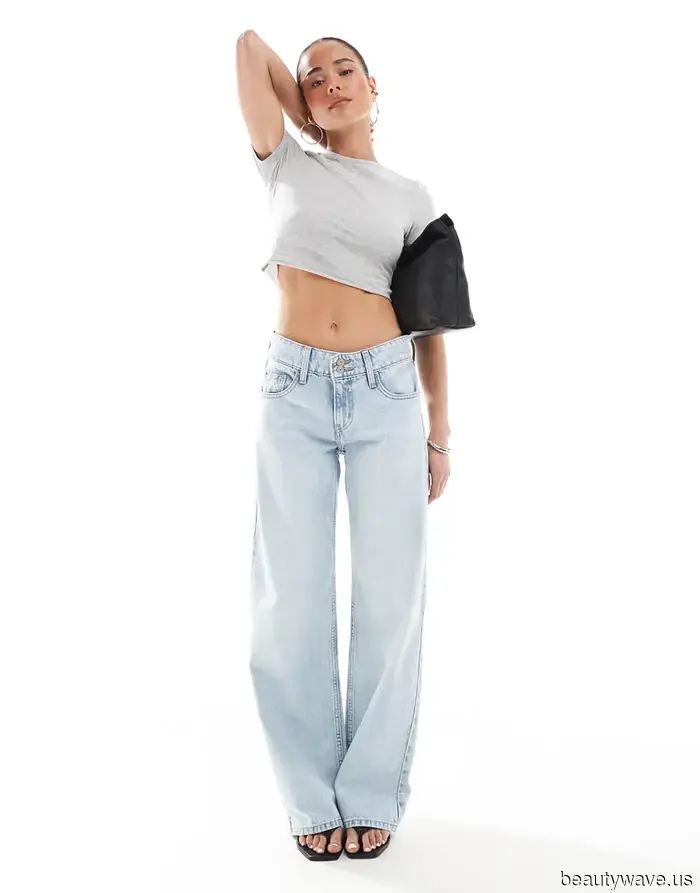 Ich war unsicher, ob ich Jeans zum Flughafen tragen sollte, bis diese 3 Denim-Looks von Promis meine Meinung änderten.