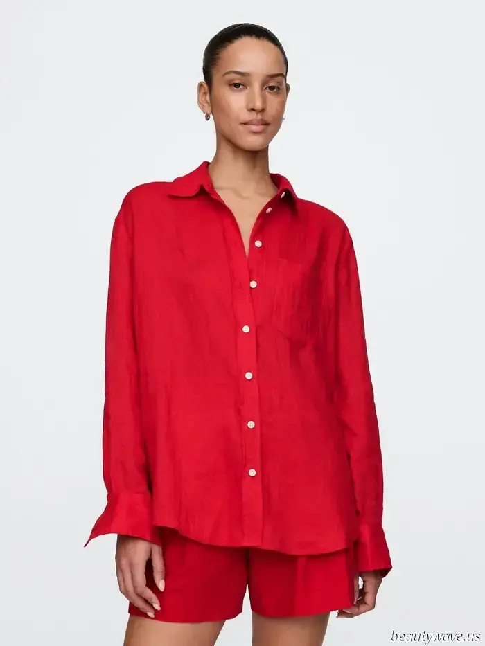 7 Timeless, Anti-Trend Tops That Those With Good Taste Are Combining With Trousers, Skirts, and Jeans This Summer