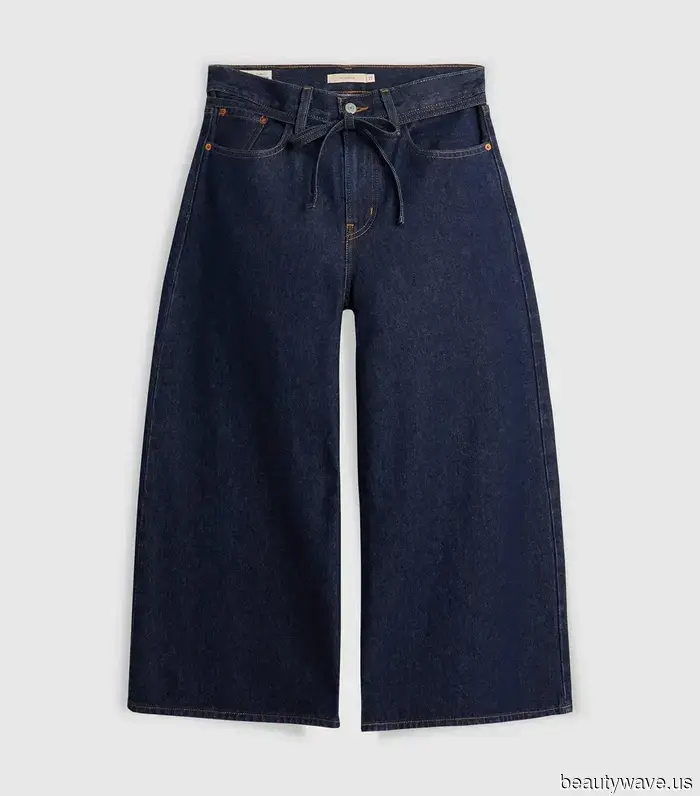 Über das Knie, aber keine Capri, das sind die coolen Hosen, die jeder diesen Frühling trägt.