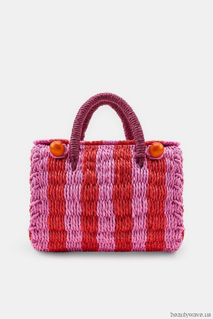 Non sono borse tote di base&mdash;Questa è la tendenza delle borse estive più cool che le persone alla moda stanno portando.