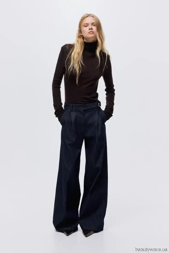 Visto en NYC: Emily Ratajkowski usando el bolso de $695 que la gente de moda no puede dejar de adorar.