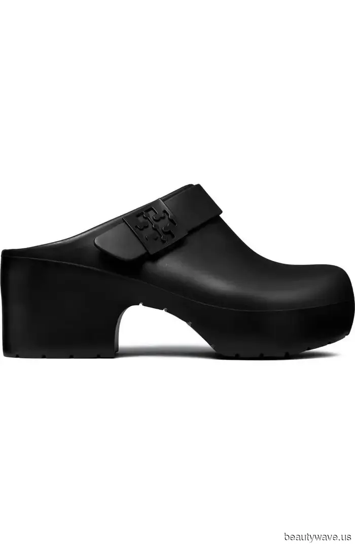 Returning to School: 5 Shoe Trends for College That Will Be Popular This Fall