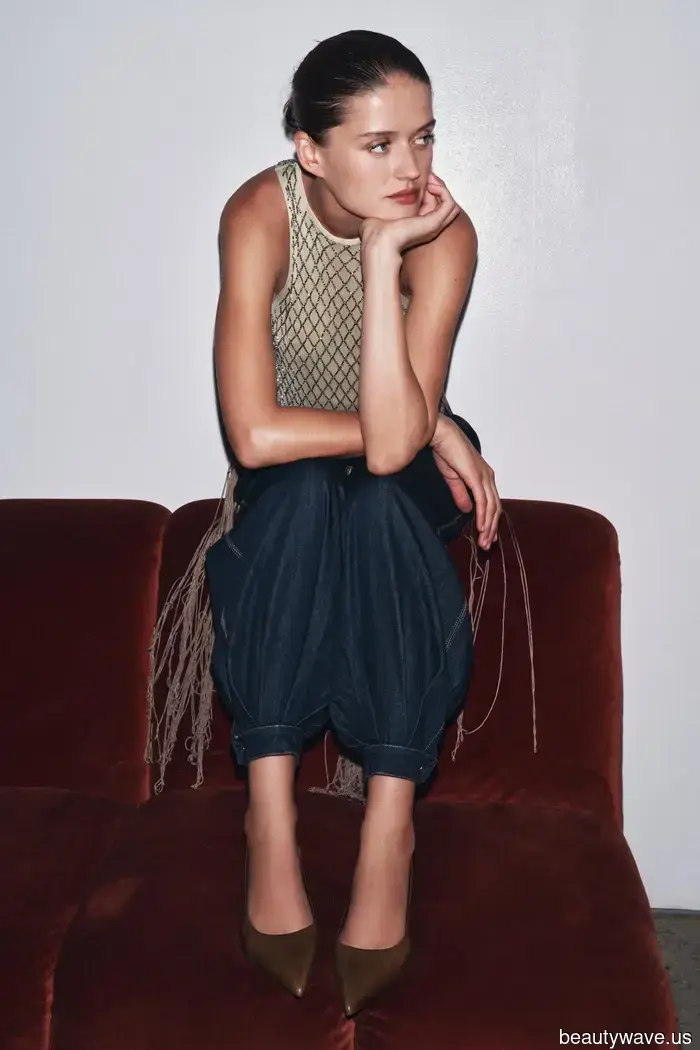 Zara has just offered a glimpse into the major color trends for Fall 2025.