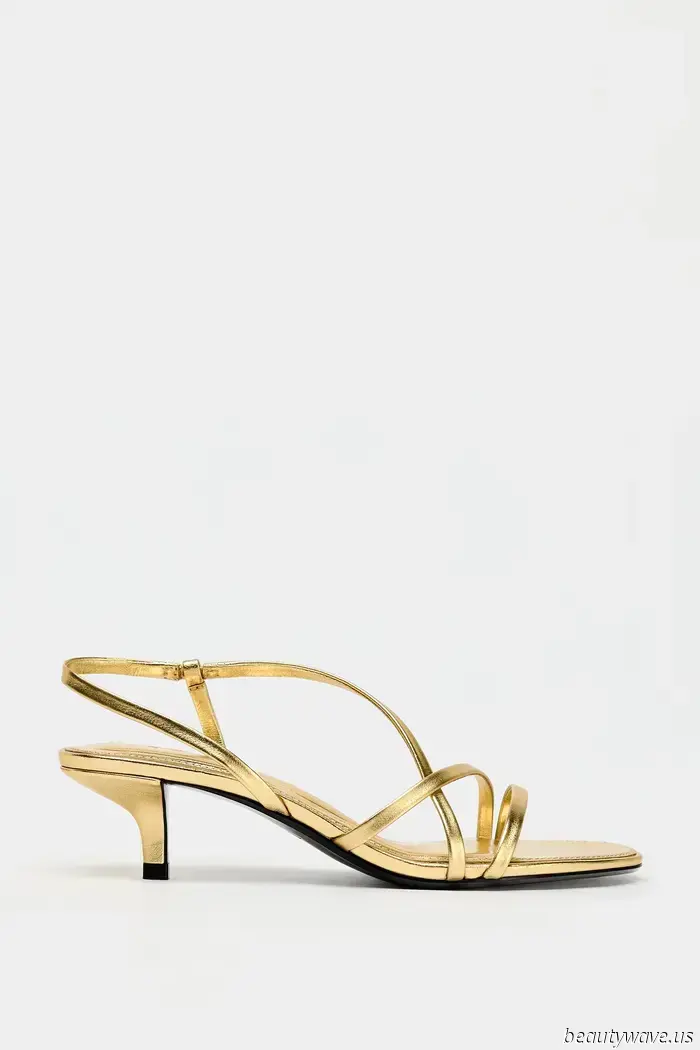 Se hai intenzione di indossare tutto nero questa estate, prova almeno questo colore di scarpe quasi neutro