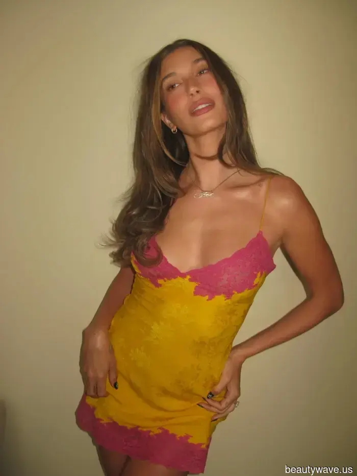 Звоню своему маникюристу&mdash;Хейли Бибер только что убедила меня попробовать этот анти-весенний маникюрный тренд