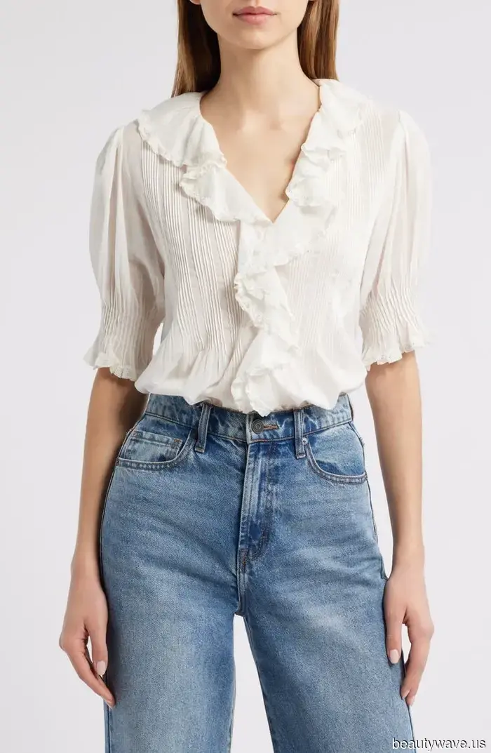 The Trendiest Summer Tops Fashion Enthusiasts Are Pairing With Shorts This Summer