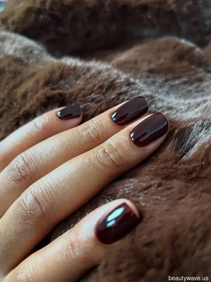Cinnamon, Caramel, and Cocoa: I'm Currently Obsessed with Luxurious and Elegant Brown Manicures.