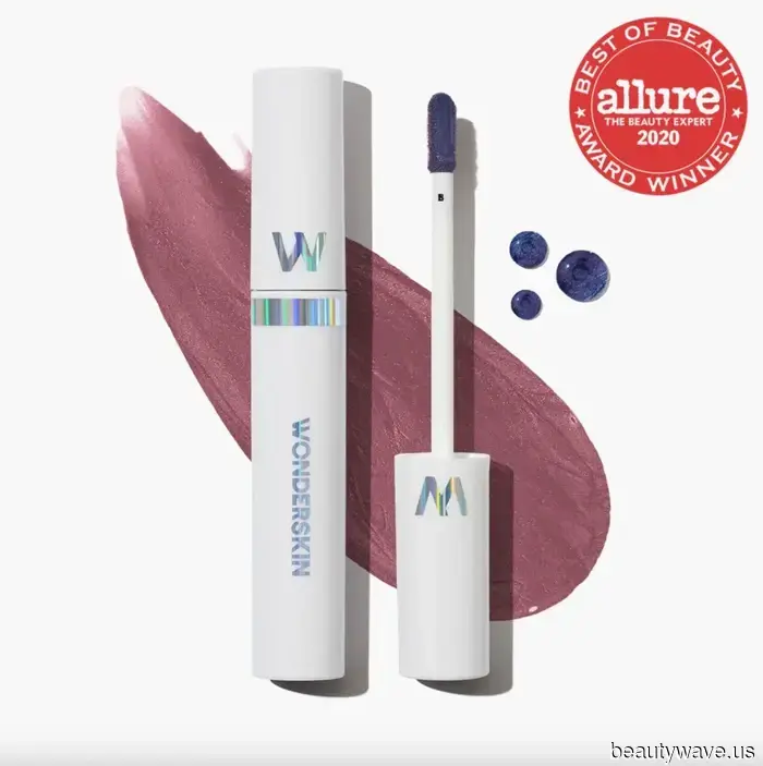 Last month, seven strangers complimented me at airports—here are 30 style and beauty products I credit for it.