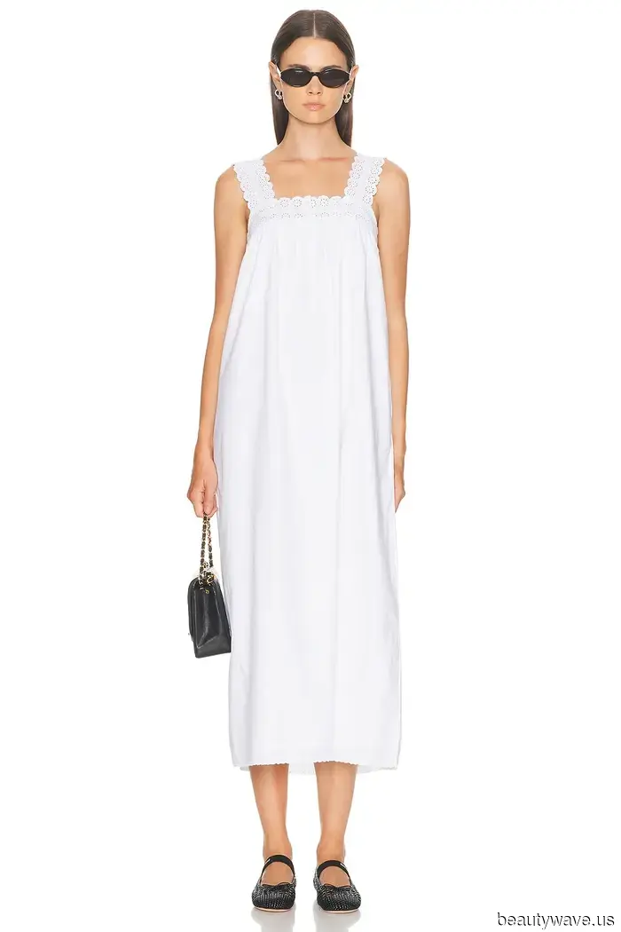 I work in fashion—here are the chic items I consistently include in my suitcase for a warm-weather getaway.