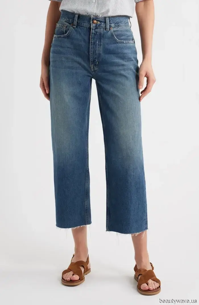 I'm 5'0"—These Are the Only Jeans That Earn My Petite Seal of Approval.