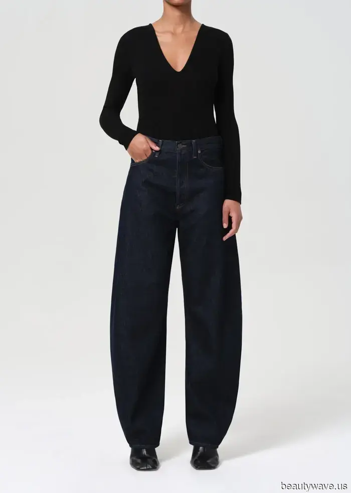 I Recently Tested the Jeans That Kendall, Hailey, and Bella All Rave About—Here Are My Genuine Impressions.