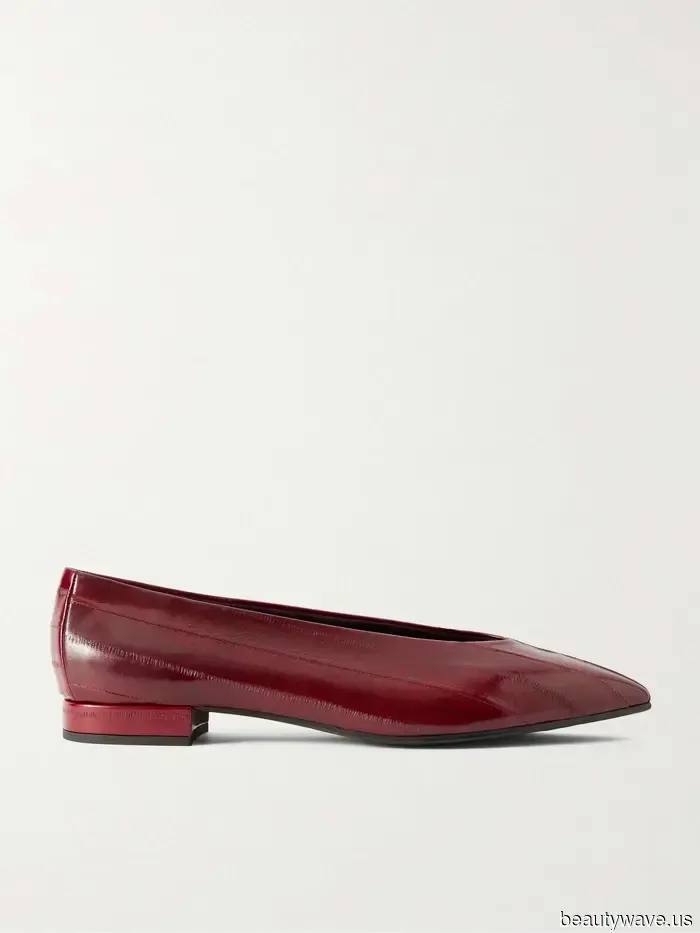 No Croc&mdash;Las personas de moda en sus 30 y 60 años están usando esta elegante tendencia de zapatos con jeans