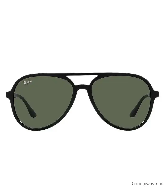 7 Luxe-Looking Outfits to Pair with Fall's Most Iconic Footwear Trend