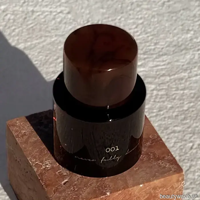 Pick Up Your Coffee Mugs and Cable Knits—These Warm Scents Are Essentially Approved by Gilmore Girls.