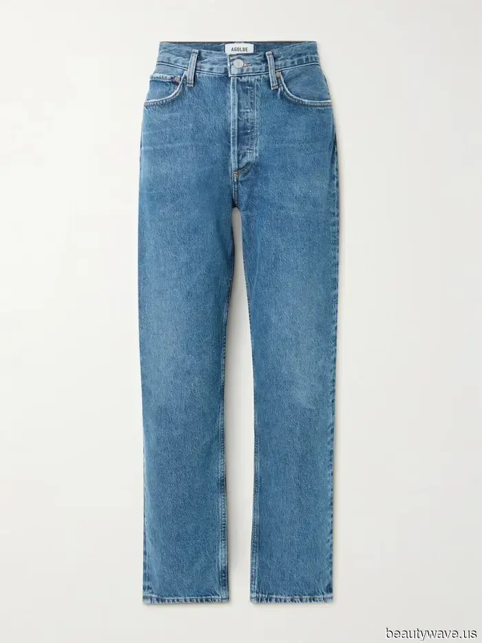 It's a Fact: The Most Stylish Over 50s Love This Classic Jeans Trend