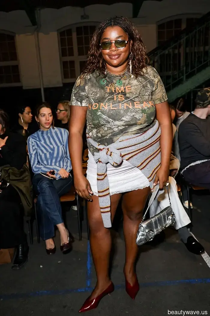 Comeback Alert: The T-Shirt Trend That Every Millennial Had Several Variants Of