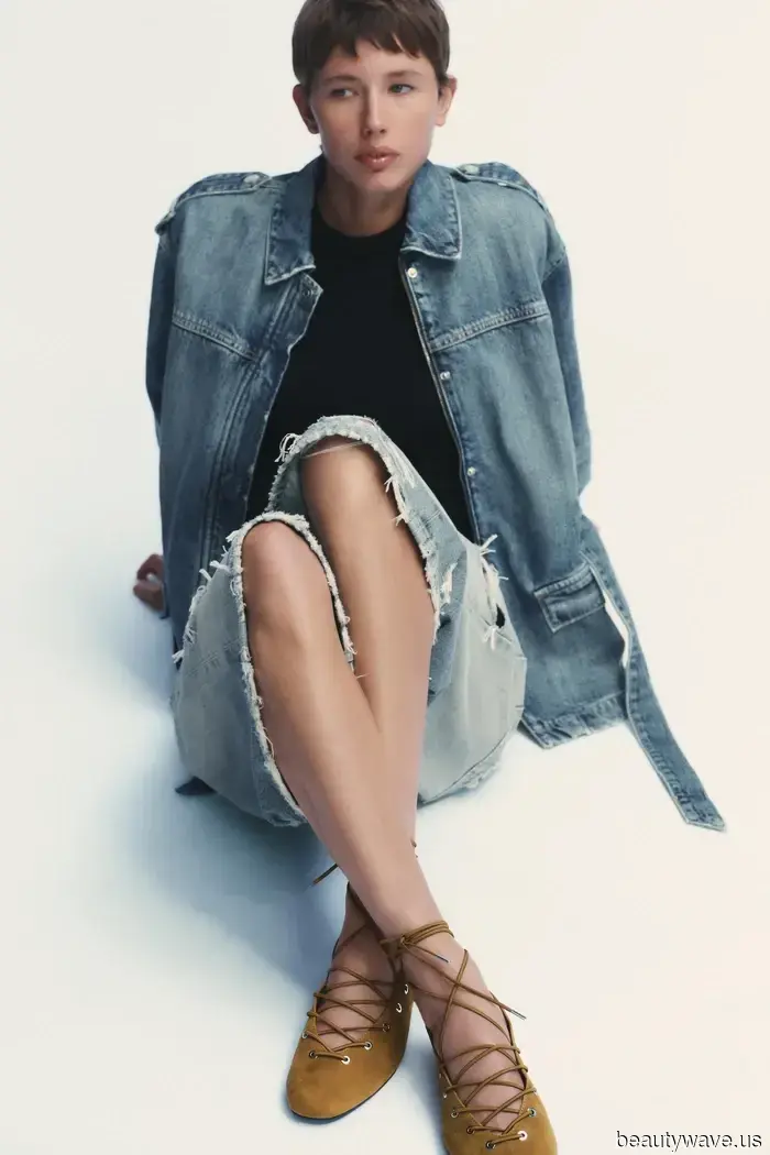 Wait—I've just noticed that the most stylish flat shoes share this particular detail.