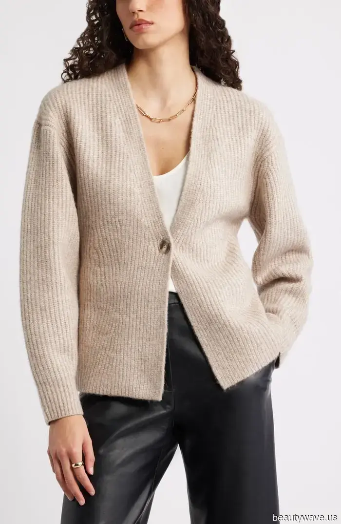 If Stylish Europeans Were Shopping at Nordstrom Today, These 25 Trendy Sale Items Would Grab Their Interest.