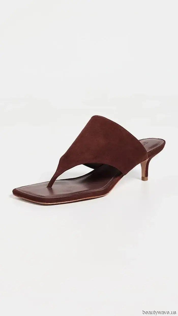 I'm a Shopping Director, and I really need you to check out these 32 incredibly stylish items.