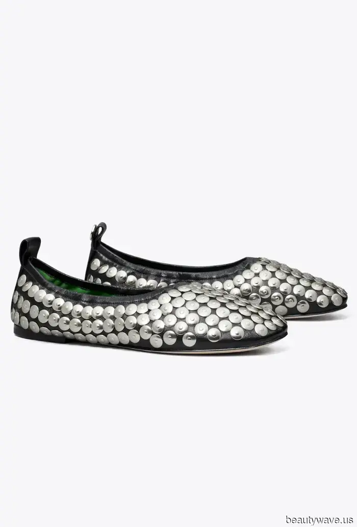 Las bailarinas virales de The Row son el zapato de fiesta perfecto&mdash;13 opciones igualmente elegantes