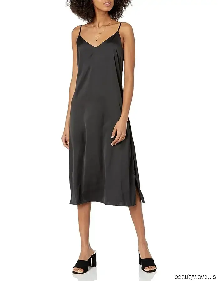 If a French woman were to shop during the October Amazon Prime Day Sale, these are the 35 items she would quickly include in her…